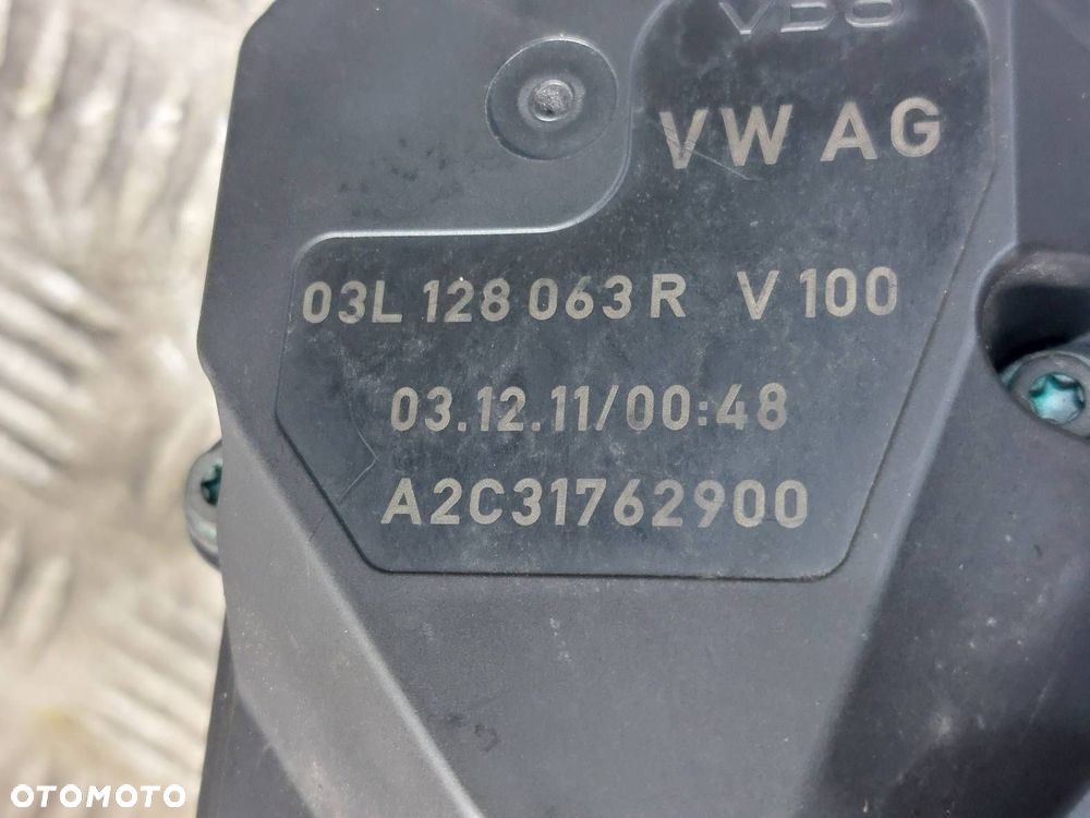 PRZEPUSTNICA AUDI A6 C7 2.0 TDI 03L128063R - 4