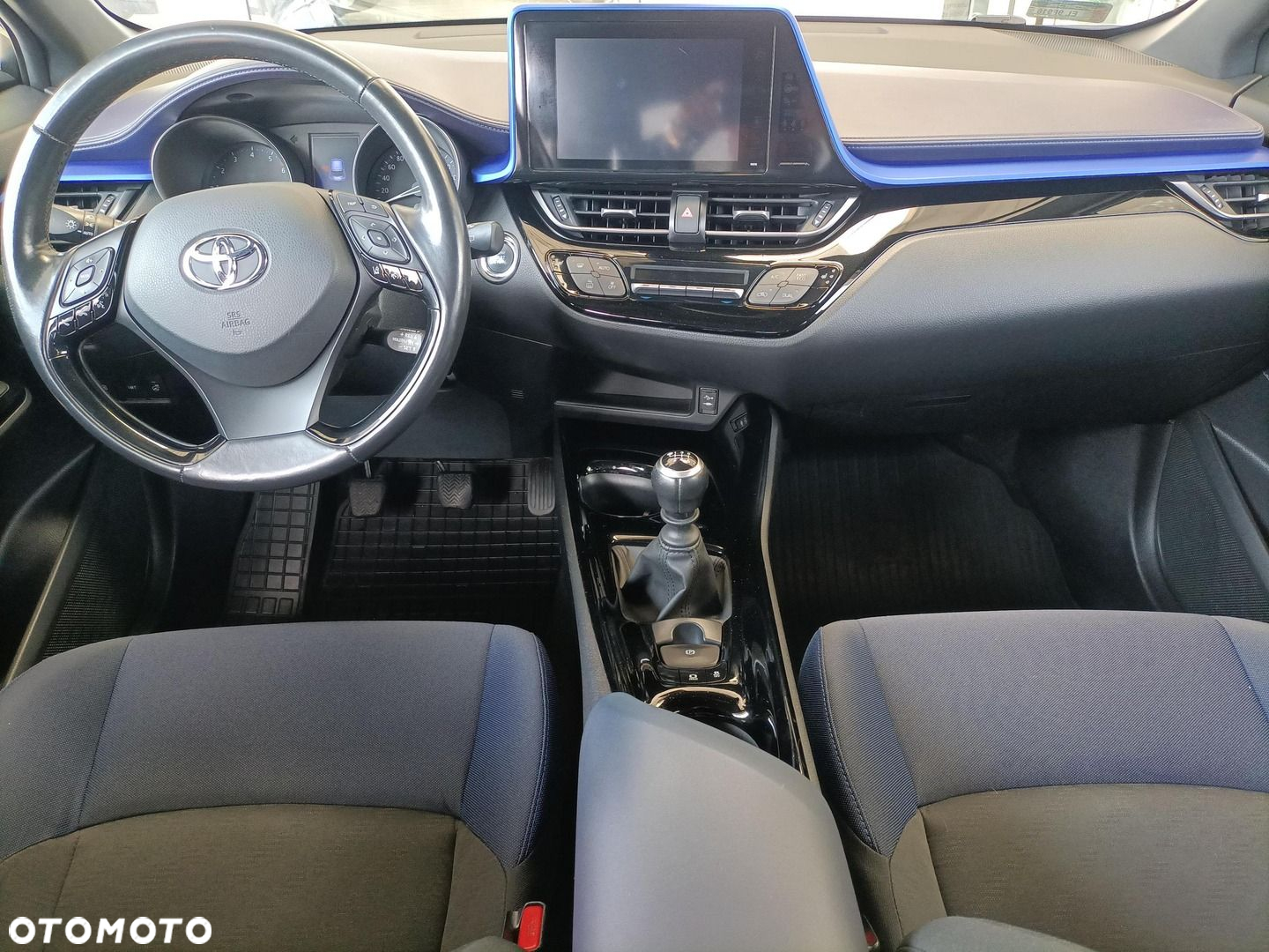Toyota C-HR 1.2 T Dynamic - 9