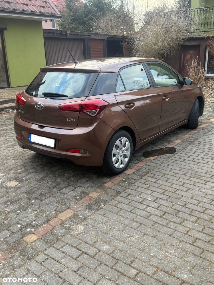 Hyundai i20 1.2 BlueDrive Elegant - 9