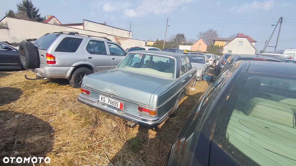 Mercedes-Benz W111 - 8