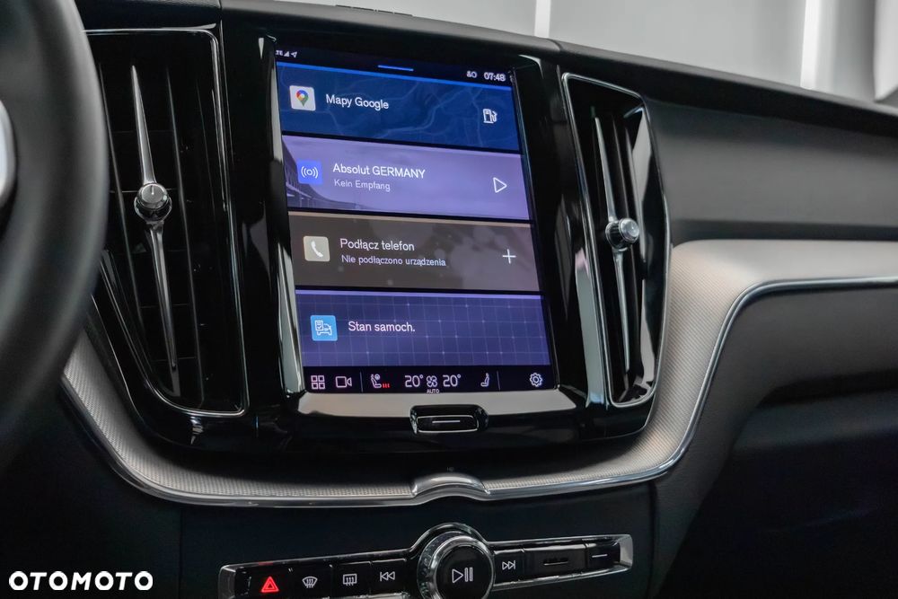 Volvo XC 60 B4 D AWD Plus Dark - 24