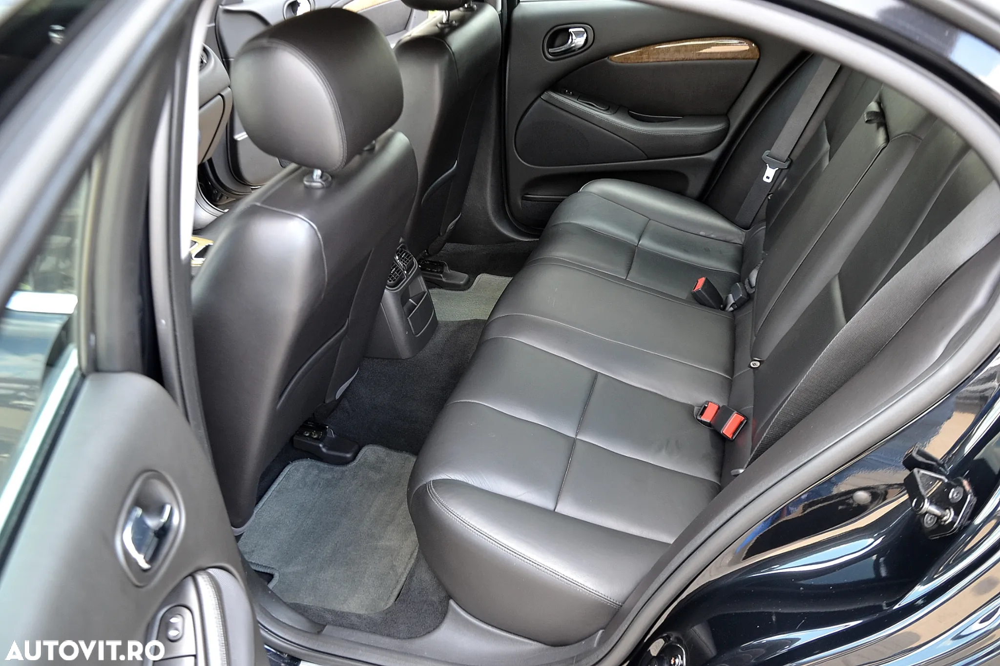 Jaguar S-Type 2.7 Twin Turbo Diesel Aut. Executive - 9