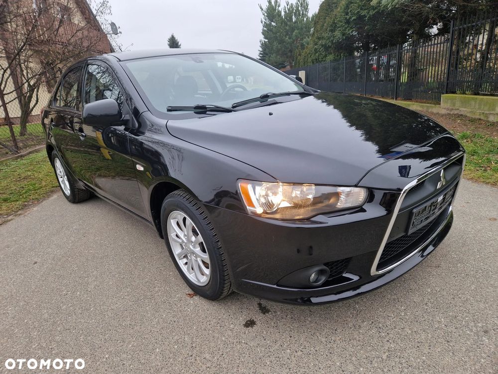 Mitsubishi Lancer Sportback 1.6 ClearTec Top - 3