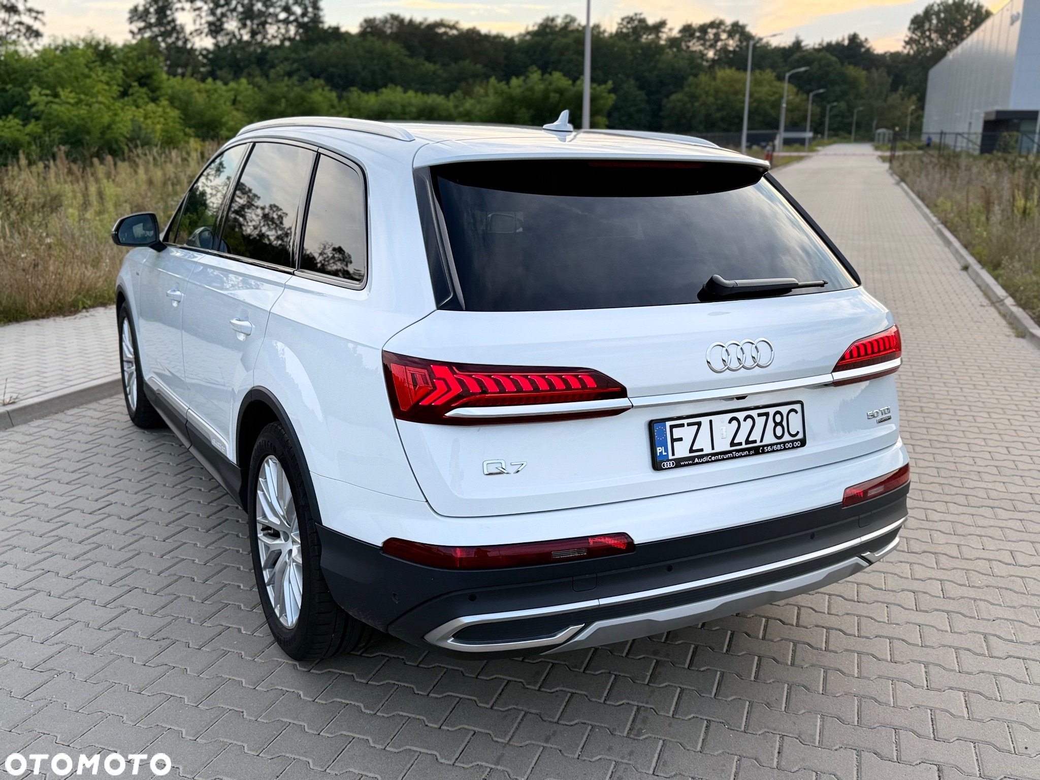 Audi Q7 - 4