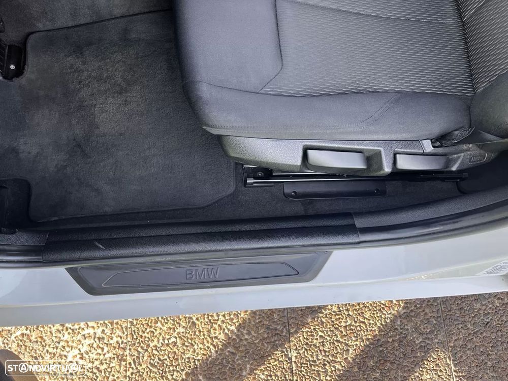 BMW 116 d Line Sport - 34