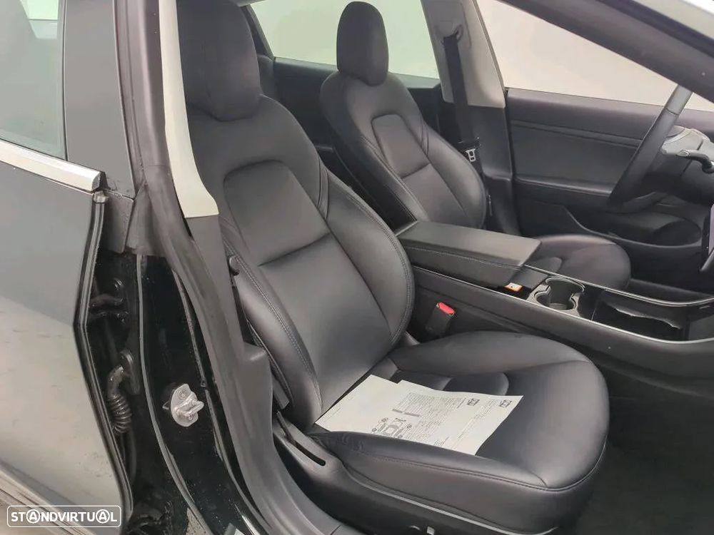 Tesla Model 3 Standard Range Plus RWD - 6