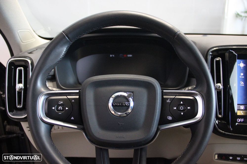Volvo XC 40 — fotografia 17