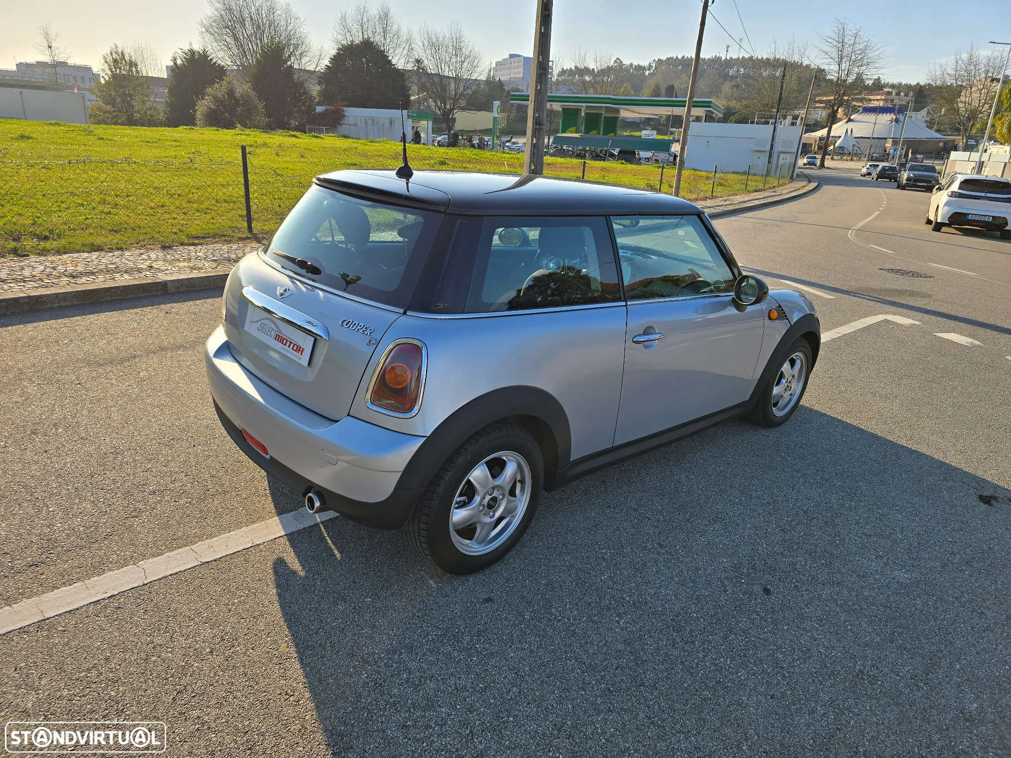 MINI 3 Portas Cooper D - 10