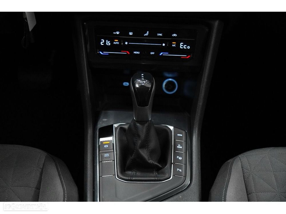 VW Tiguan - 30
