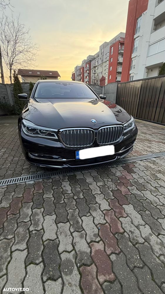 BMW Seria 7 740d xDrive - 5