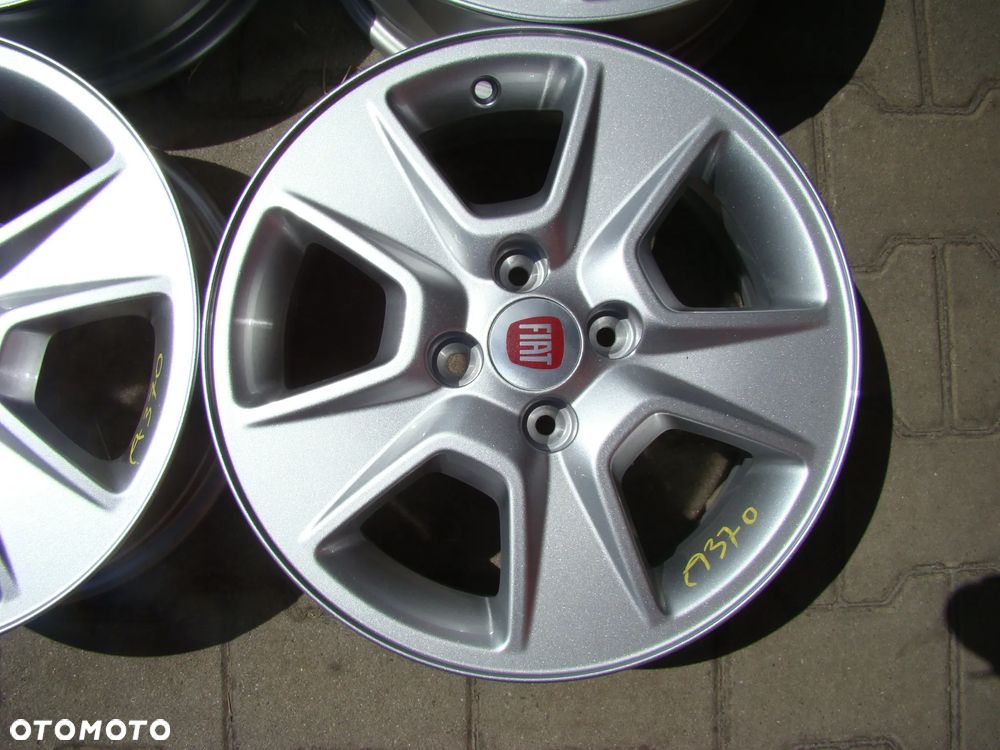 a370 4x100 6Jx15 Fiat Grande Punto Punto Evo niemontowane - 3