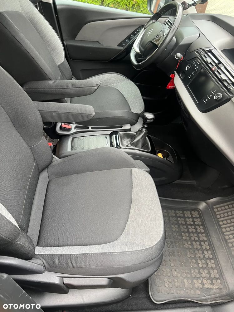 Citroën C4 SpaceTourer - 16