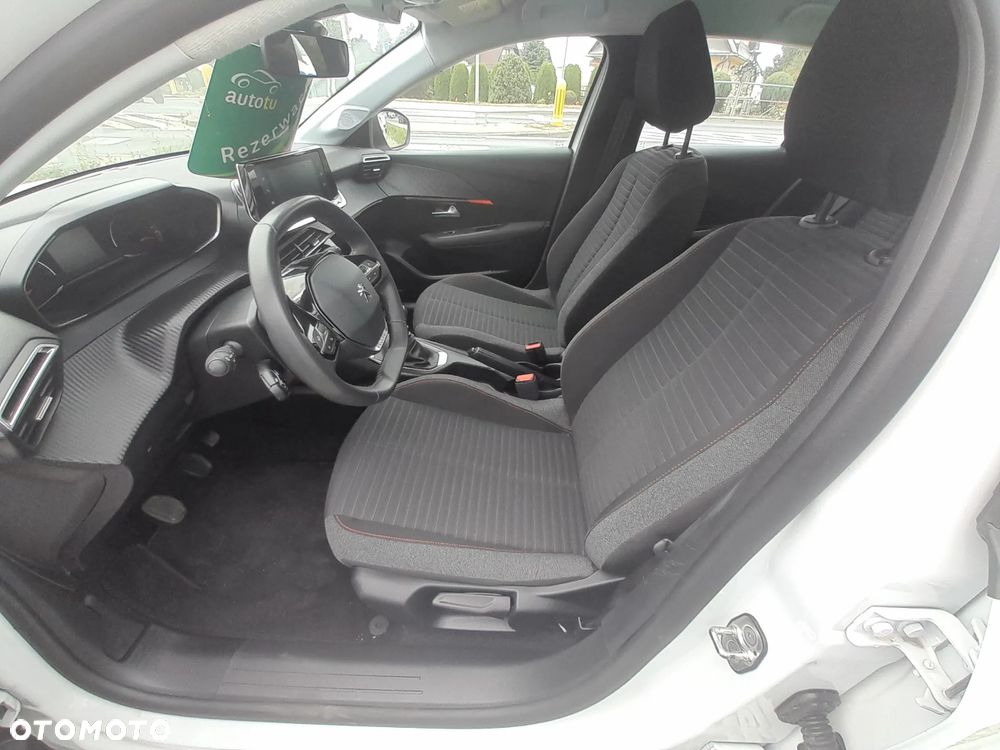 Peugeot 208 1.5 BlueHDi Allure S&S - 15