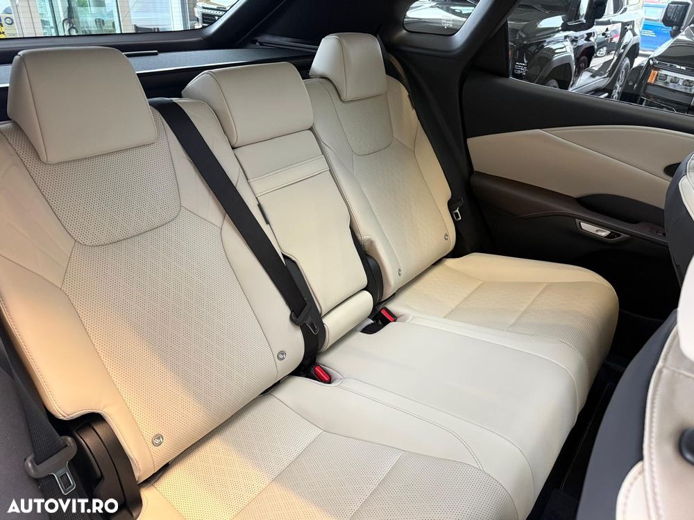 Lexus Seria RX 450h+ (Plug-in-Hybrid) F SPORT Design - 14
