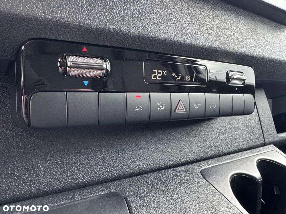 Mercedes-Benz Sprinter Furgon 317 cdi - 23