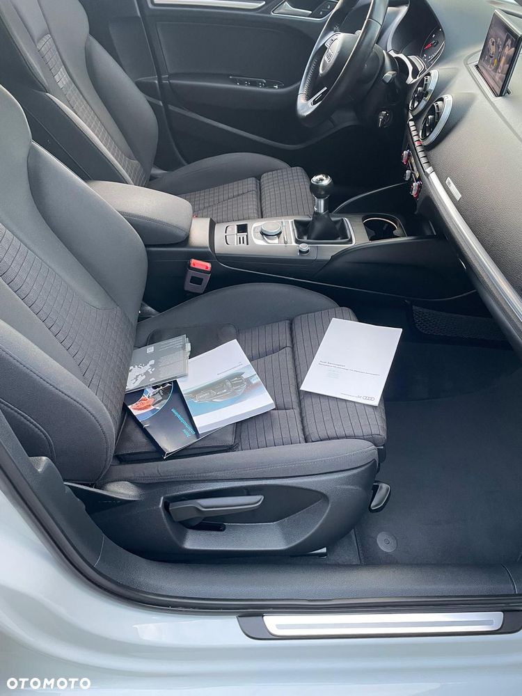 Audi A3 Limousine 1.6 TDI (clean diesel) Attraction - 25