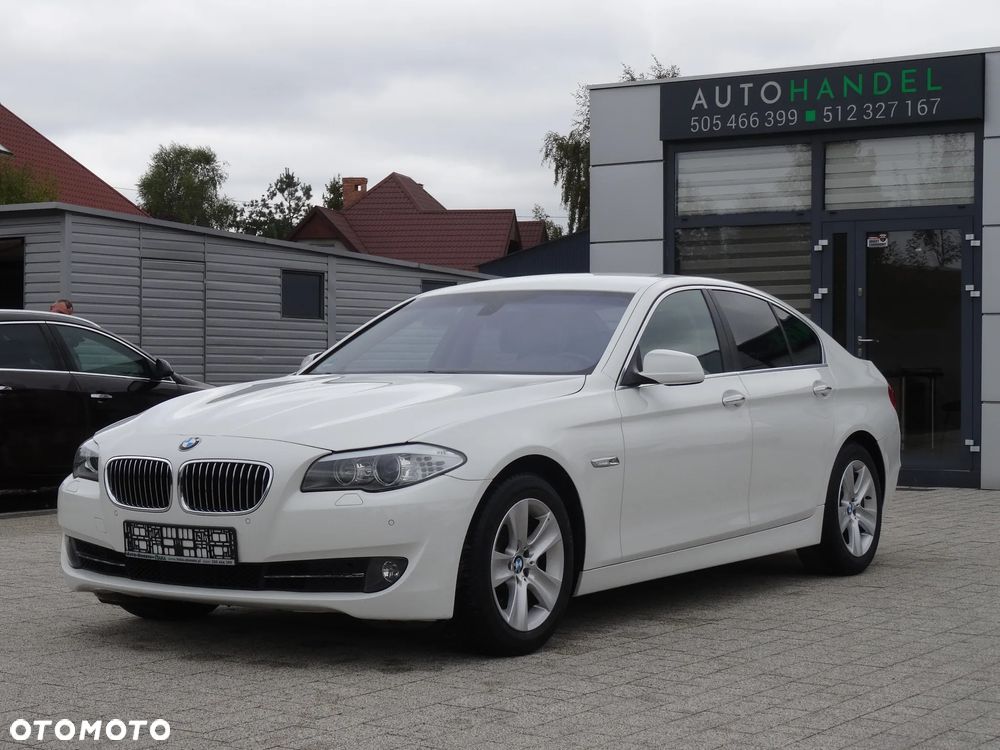 BMW Seria 5 520i Sport-Aut - 4