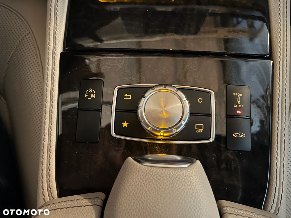 Mercedes-Benz CLS - 17