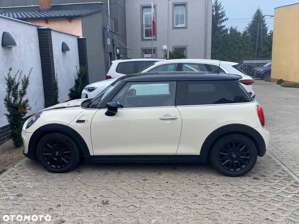MINI Cooper - 1