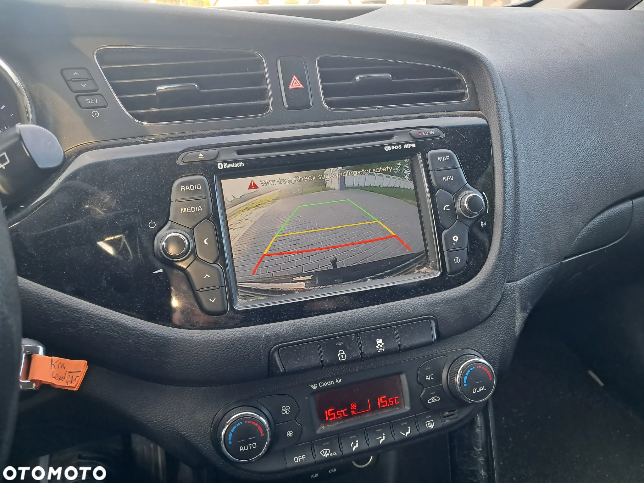 Kia Ceed 1.6 CRDi 128 Dream-Team Edition - 11