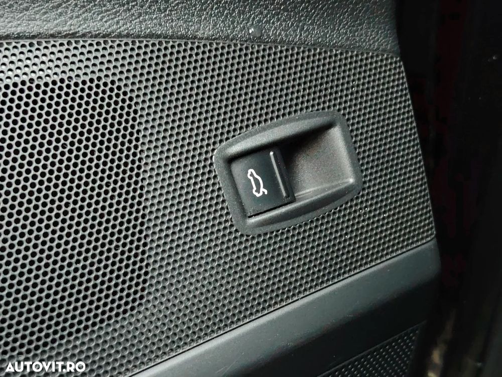 Volkswagen Passat - 32