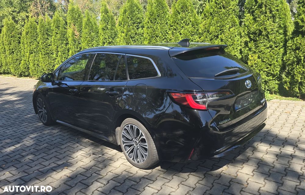 Toyota Corolla - 9
