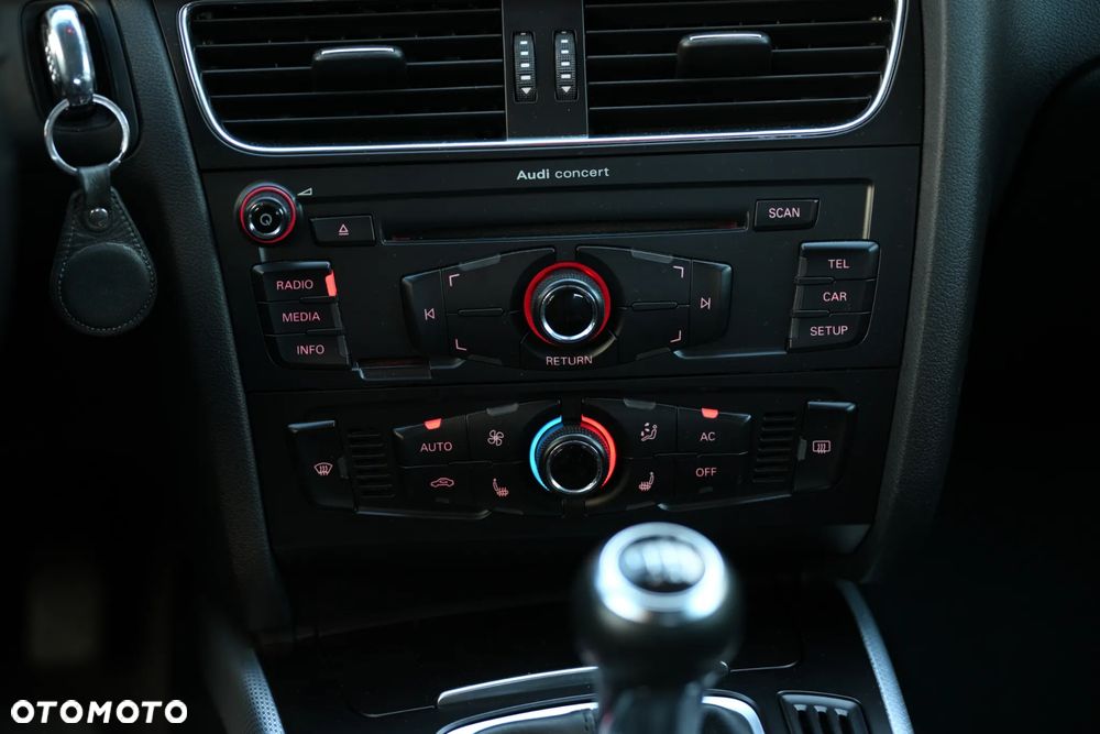 Audi A4 - 14