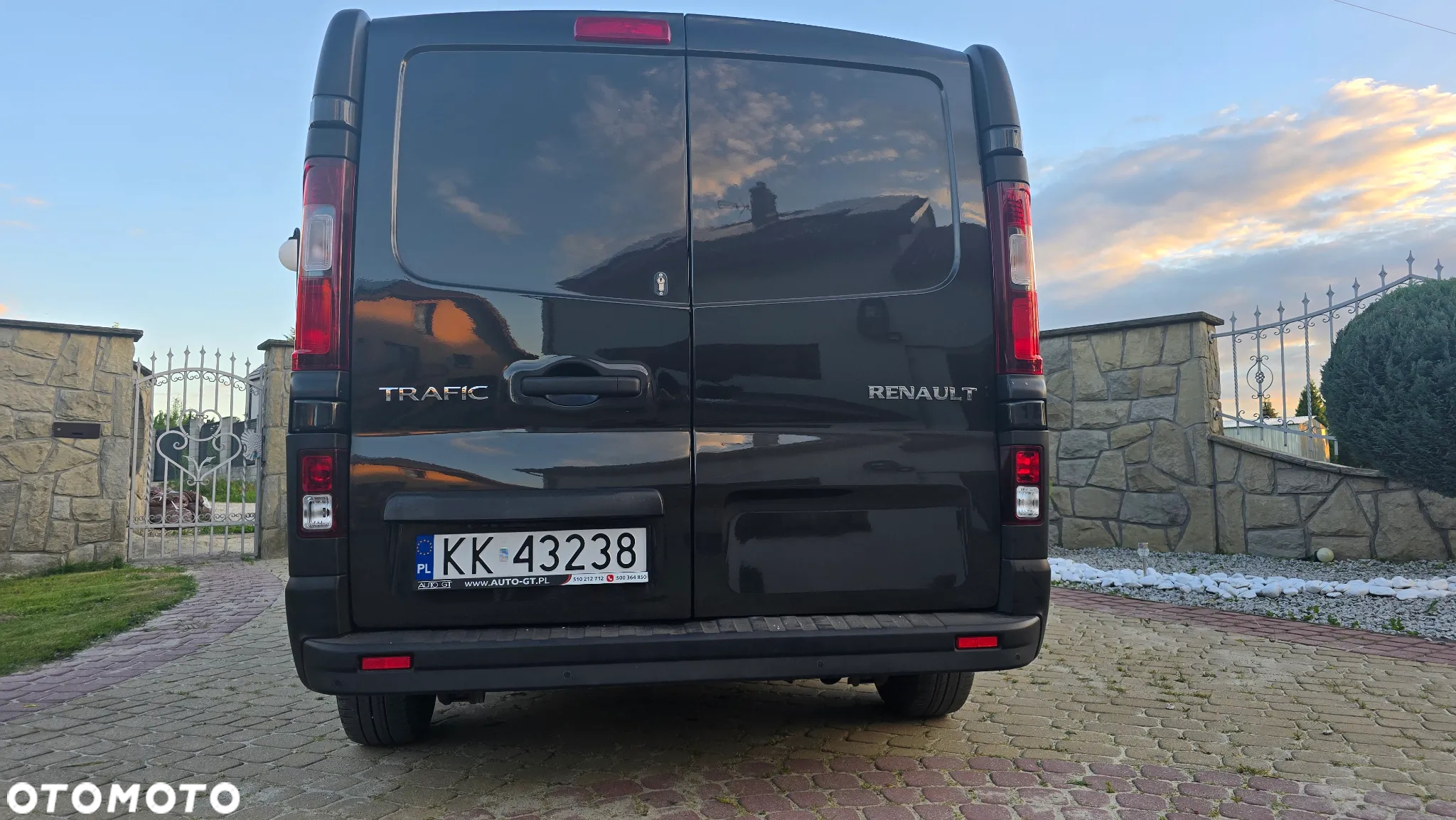 Renault Trafic - 22