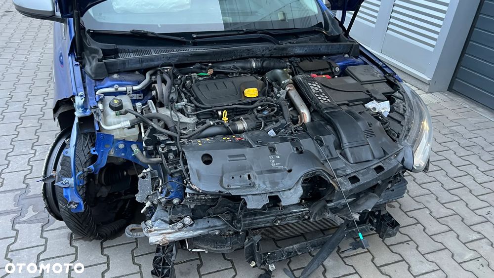 Renault Megane ENERGY dCi 165 EDC GT - 6