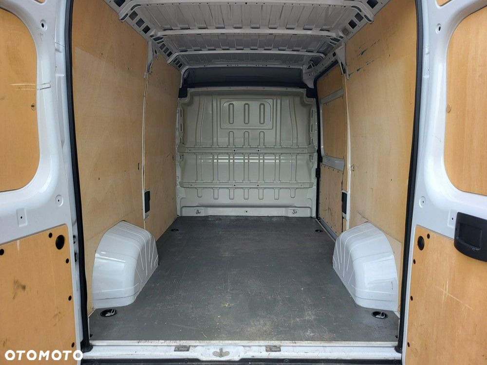Opel Movano - 37