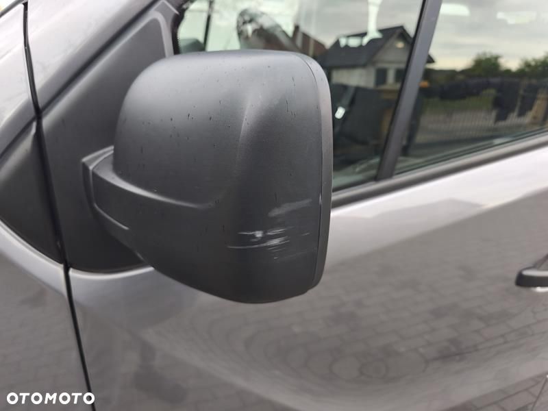 Renault Trafic - 11