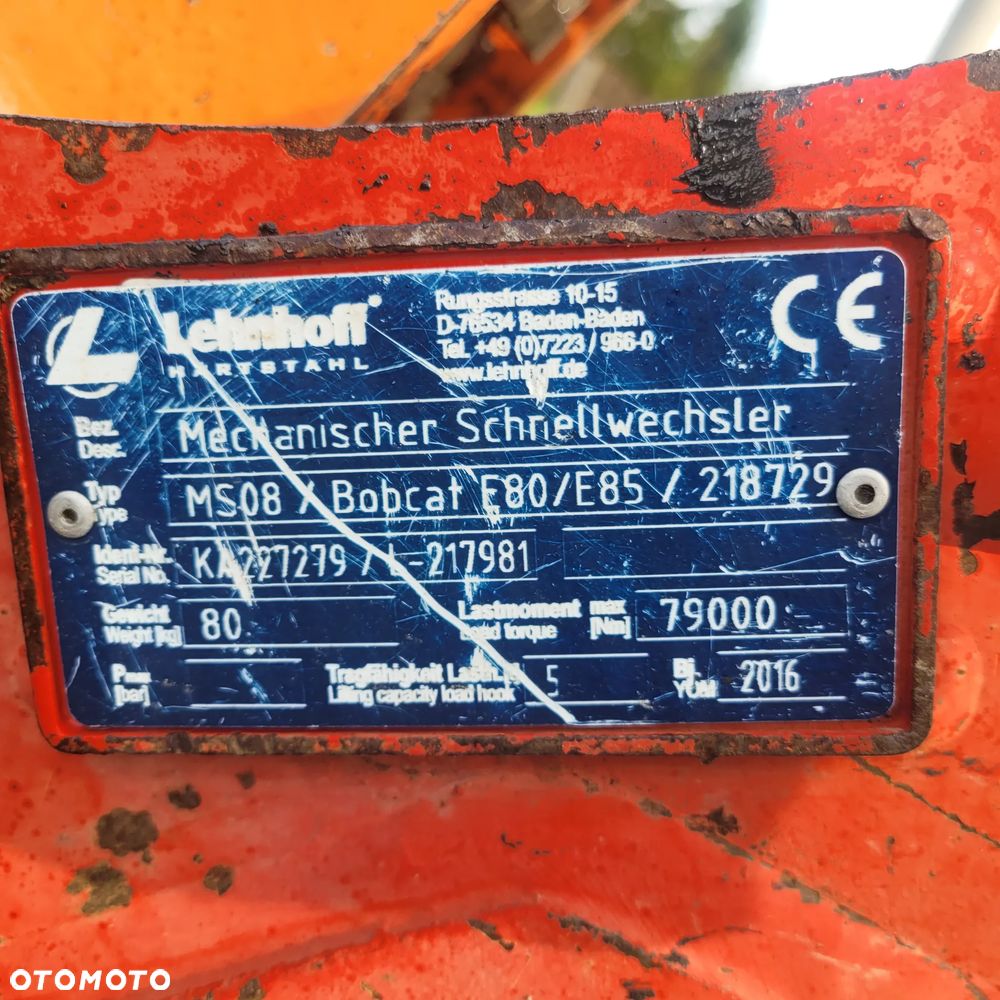 Doosan DX85R - 18