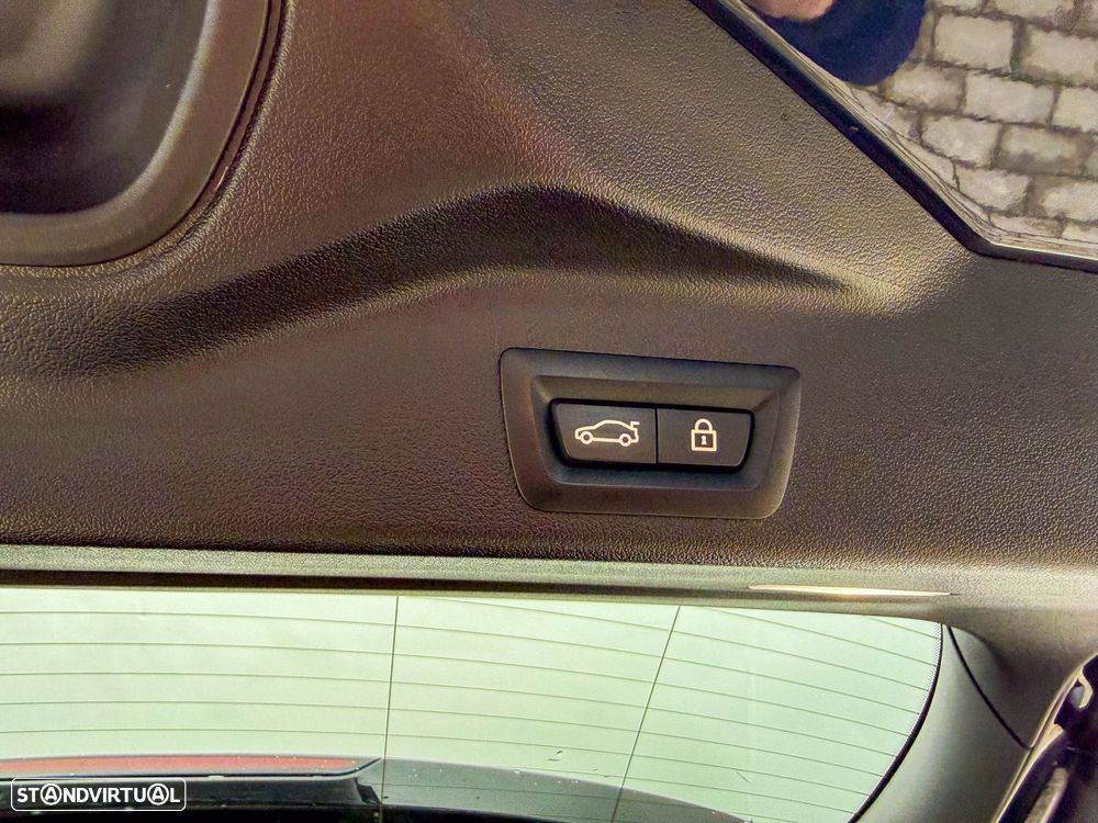 BMW X5 45 e xDrive Pack M - 11