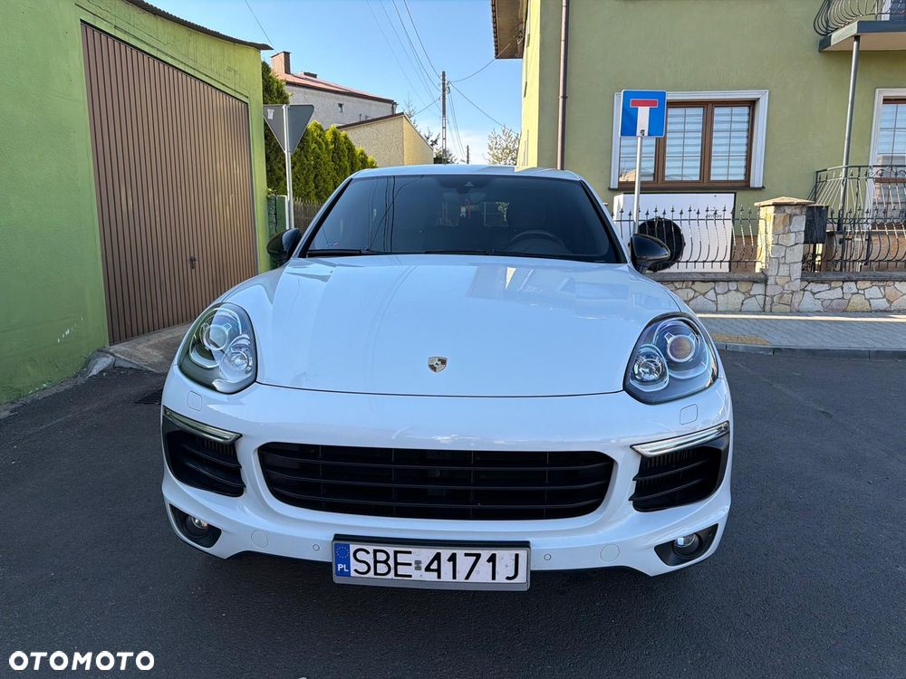 Porsche Cayenne - 9