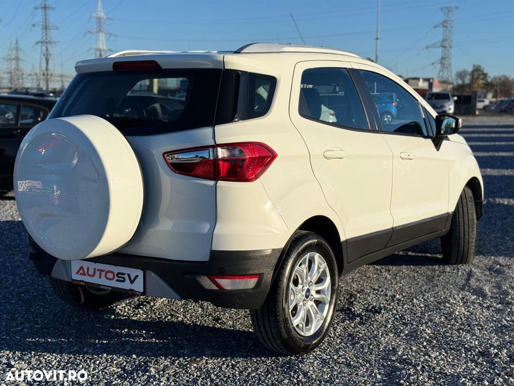Ford EcoSport 1.5 TDCi TITANIUM - 4