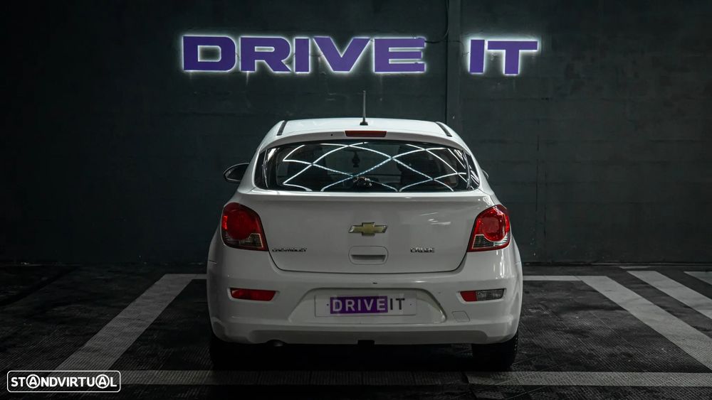 Chevrolet Cruze - 5