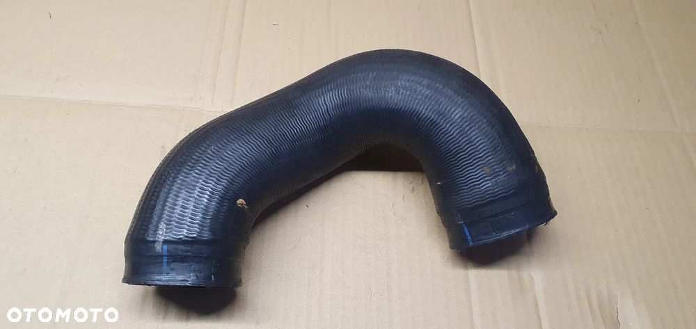 Przewód wąż rura intercoolera VW Touareg 3.0 TDI 7L6145972C - 2