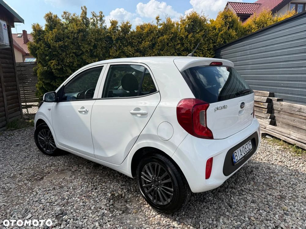 Kia Picanto 1.0 L - 5