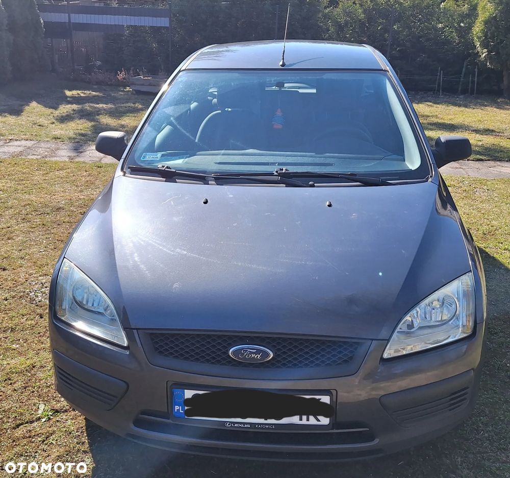 Ford Focus 1.6 Ti-VCT Ghia - 2