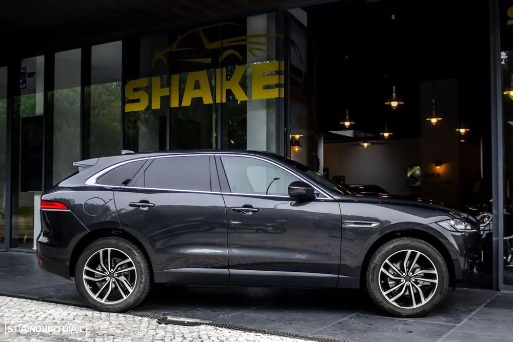 Jaguar F-Pace - 5