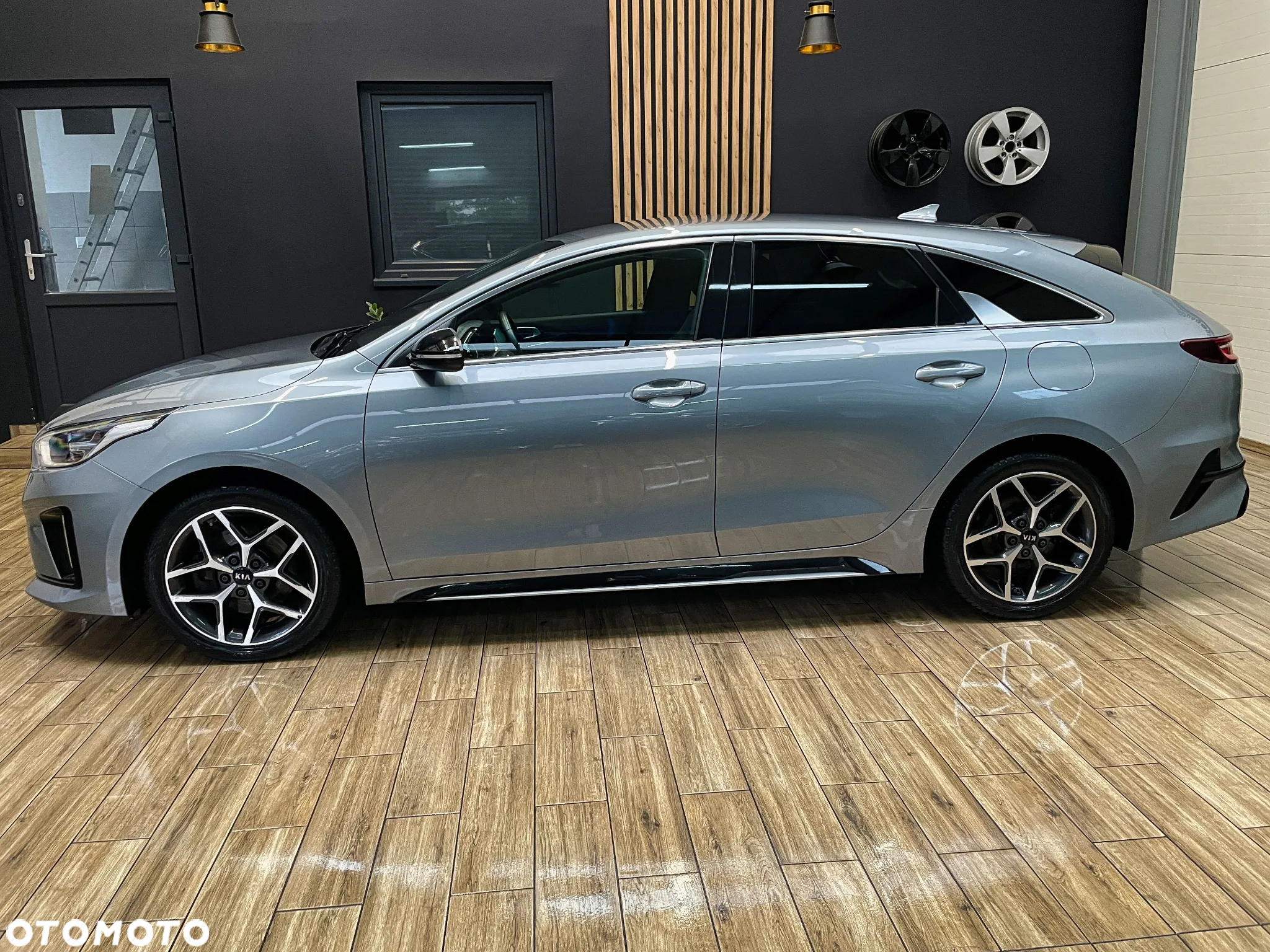 Kia ProCeed 1.4 T-GDI GT Line DCT - 10