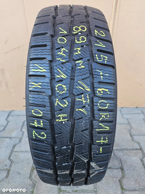 (O72) 215/60R17 104/102H 8,9mm 17r BUS / Michelin Agilis Alpin