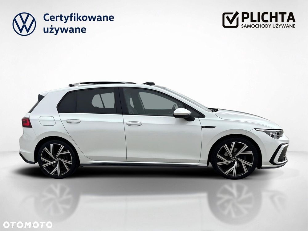 Volkswagen Golf - 8