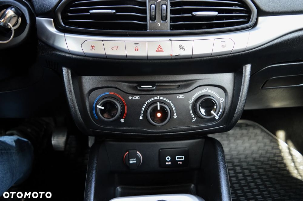 Fiat Tipo 1.6 MultiJet 16v Pop - 15