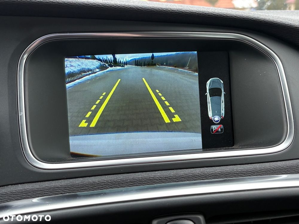 Volvo V40 D4 Summum - 15