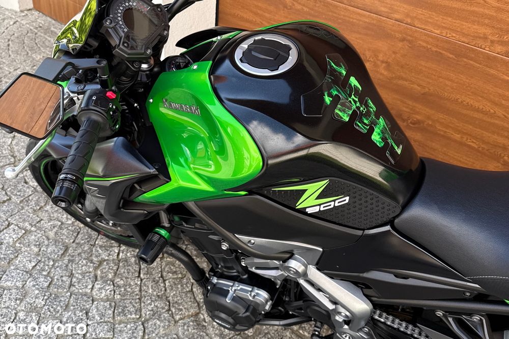 Kawasaki Z 900 - 25