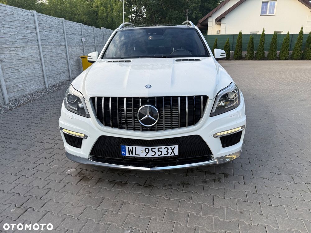 Mercedes-Benz GL 350 BlueTEC 4-Matic - 2