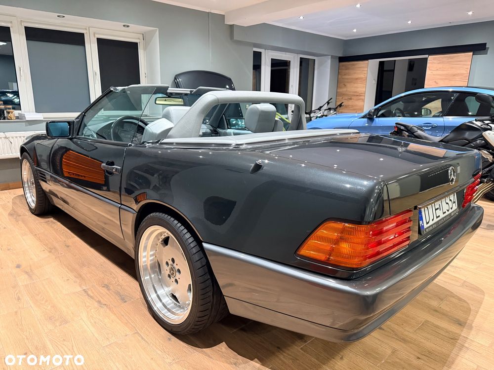 Mercedes-Benz SL - 36