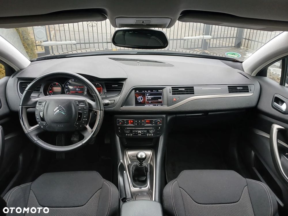 Citroën C5 HDi 140 FAP Exclusive - 23