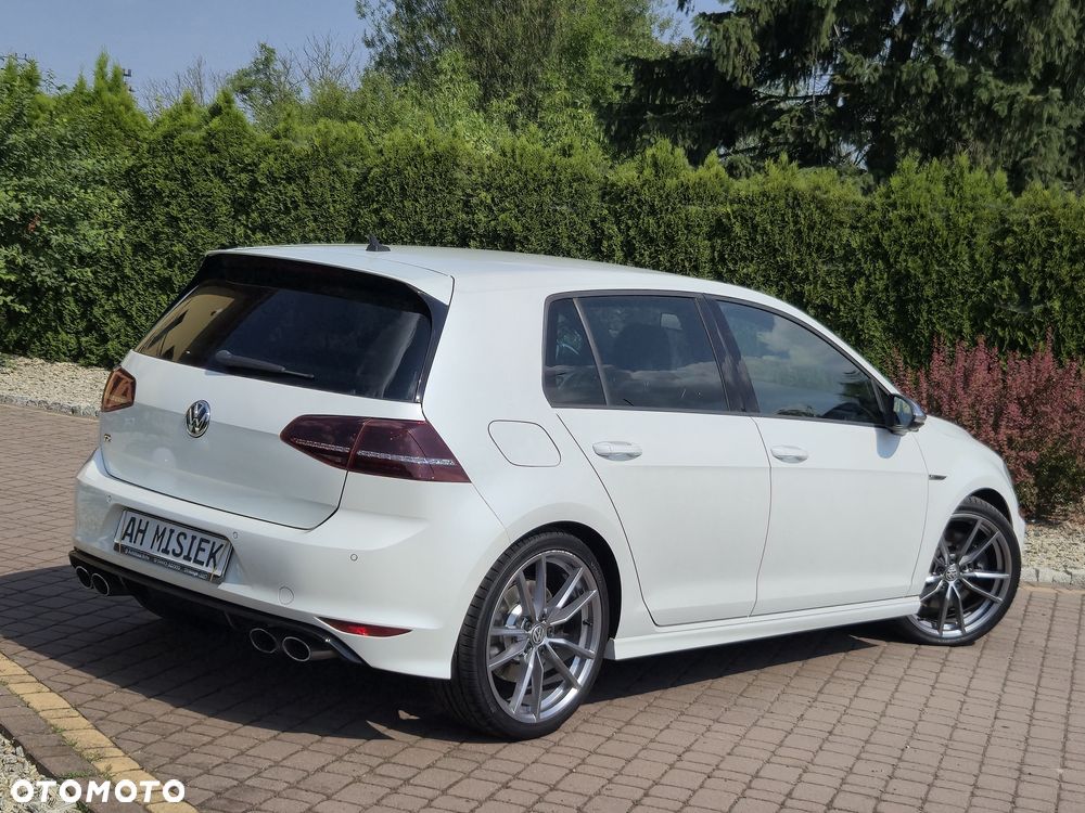 Volkswagen Golf R 4Motion BlueMotion Technology - 3